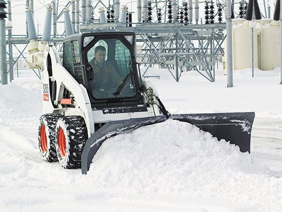 推雪板