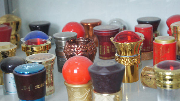 Wine bottle cap 3