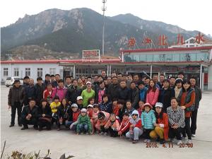 公司成立10周年慶祝系列活動之一：2015年4月組織公司員工及家屬青島嶗山2日游